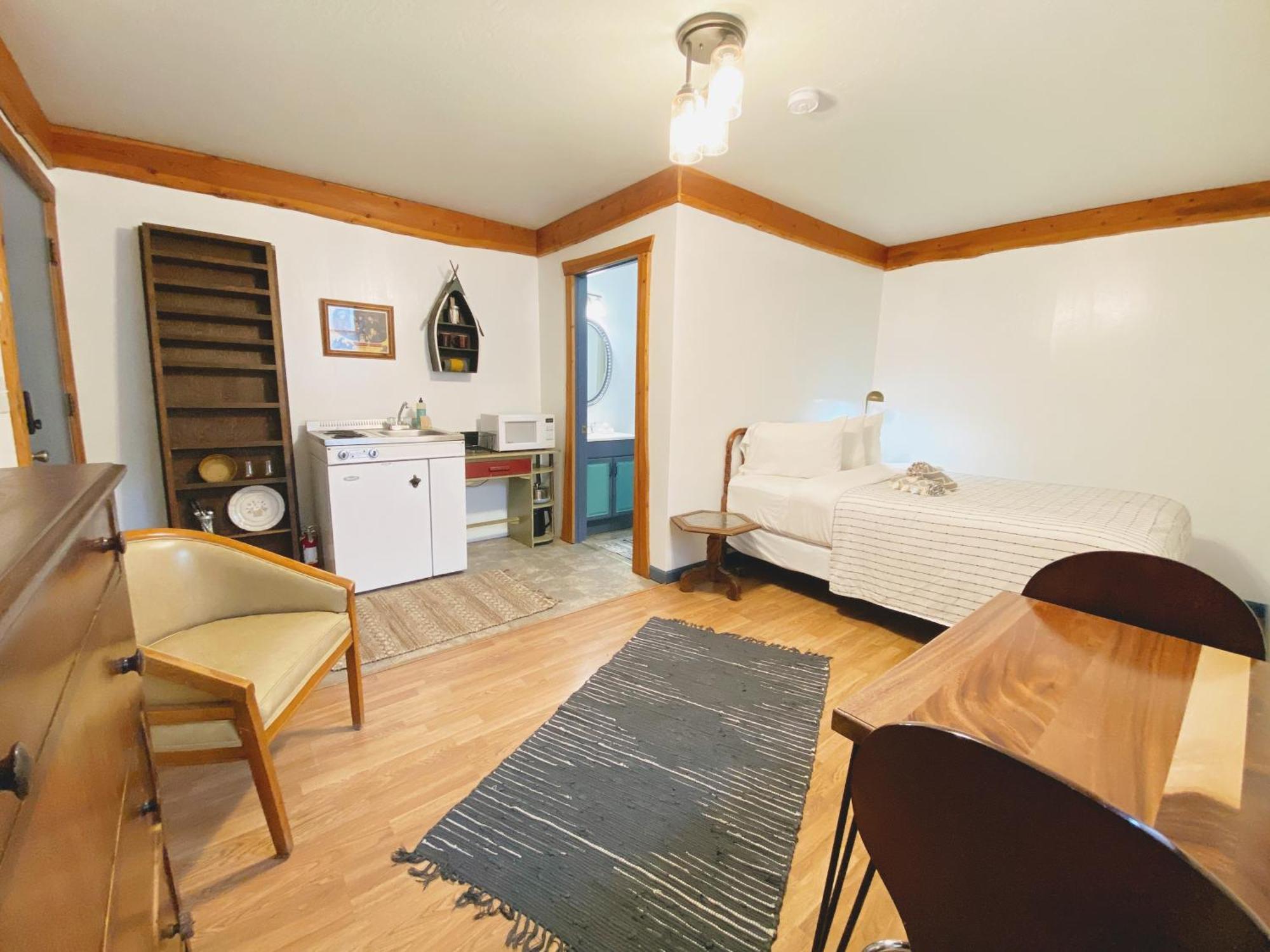 Flathead Lake Resort Woods Bay Zewnętrze zdjęcie