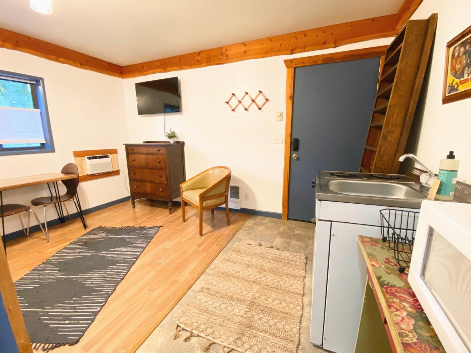 Flathead Lake Resort Woods Bay Zewnętrze zdjęcie