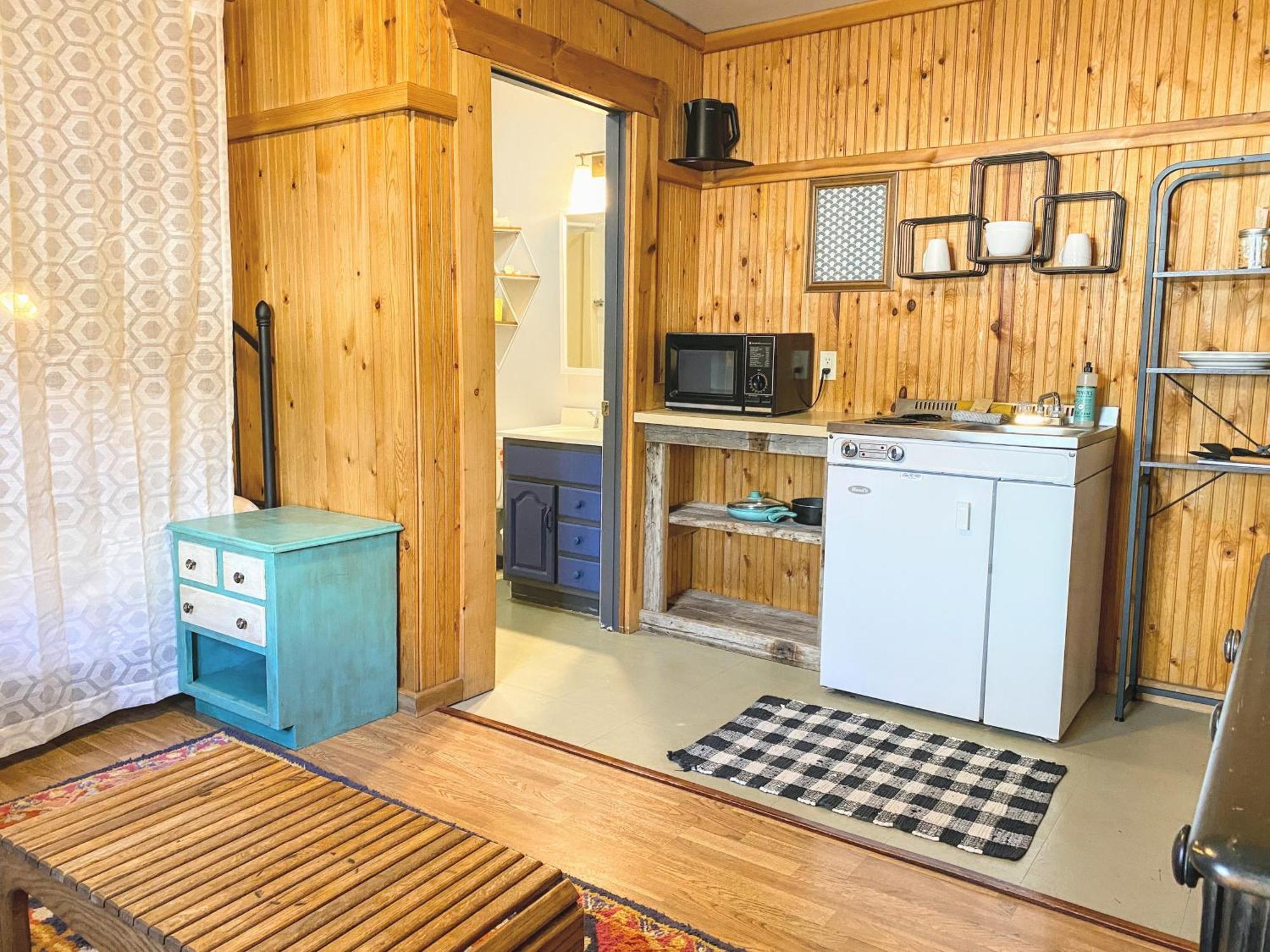Flathead Lake Resort Woods Bay Zewnętrze zdjęcie